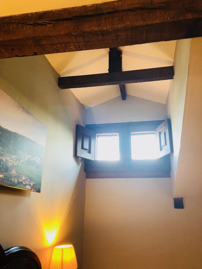 Posada La Torre De La Quintana Liendo Eksteriør billede